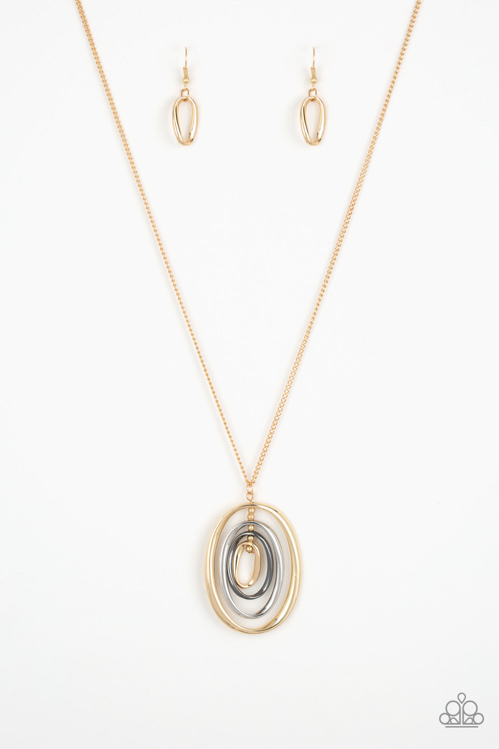 Classic Convergence - Gold Necklace Paparazzi Accessories